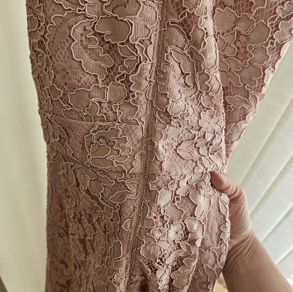 Like new - Le Chateau pink asymmetrical dress - Picture 6 of 9